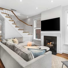1021 30th St NW