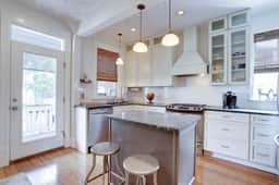 408 6th St SE - LT