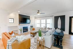 9622 20th Bay