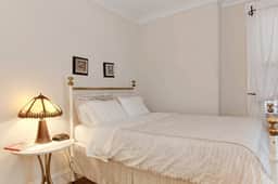 Cuban Room #1604