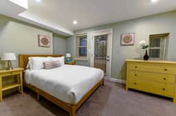 1716 13th NW-B