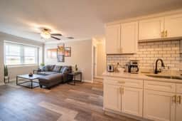 3515 Pleasant#2(2BR)