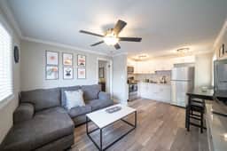 3516 Pleasant#8(1BR)