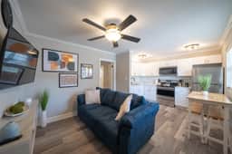 3510 Pleasant#4(1BR)