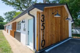 3510 Pleasant#4(1BR)