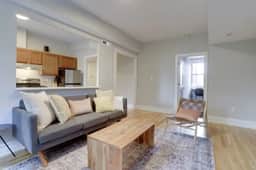 2800 #301 3BR !RTO!!