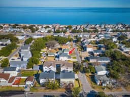 9615 17th Bay