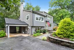 6147 Beachway Dr -LT