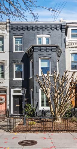 1313 22nd NW