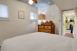 1732 21st NW-Low