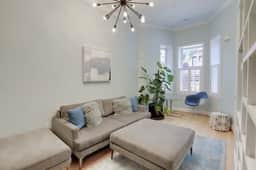 1143 5th St NW