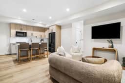 2735 ConnAveNW #5