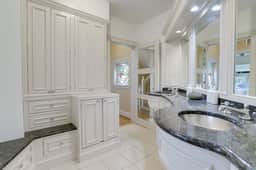 1732 21st NW-UP