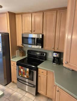 9639 17th Bay - LT