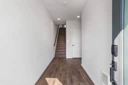 133 Warburton St