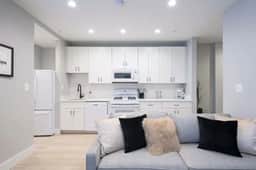 Sojourn Dupont Penthouse | 2BD with Rooftop Deck