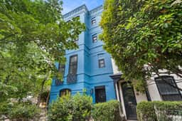 Sojourn pied-a-terre with Patio on Capitol Hill