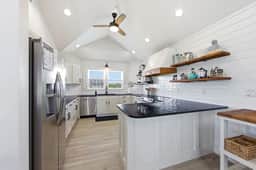 VR-962 Whalehead Dr - Image 5