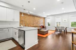 Sojourn Sleek 3BD in the Heart of Capitol Hill - Image 2