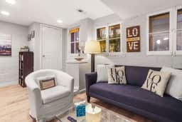 219 11th St SE #B - NEW - Image 2