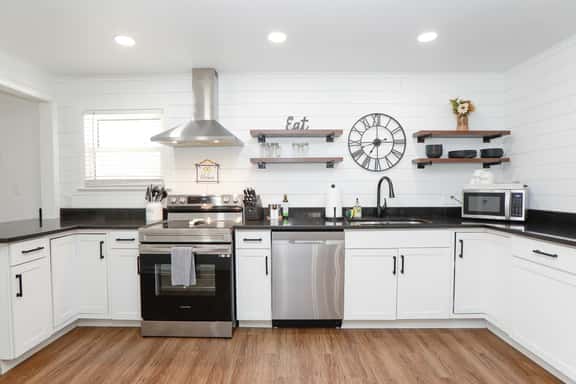 8308 Cape View - ST - Image 1