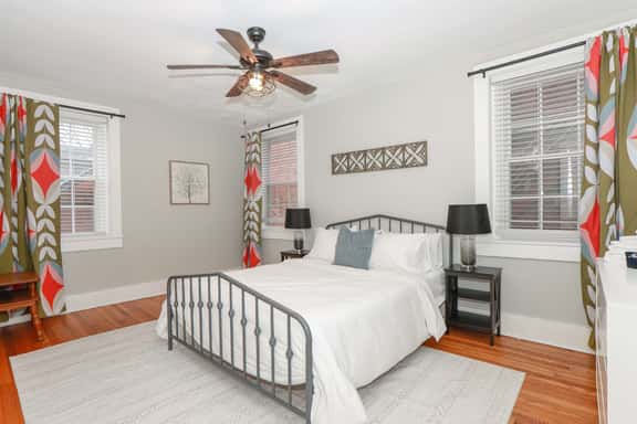 832 Bran#2 - Image 1
