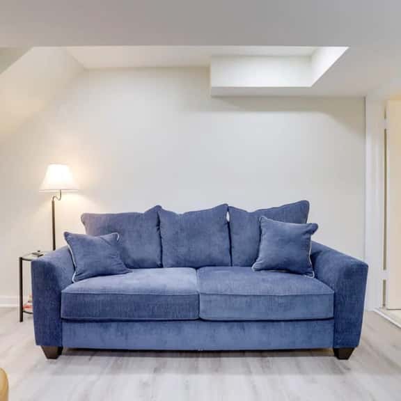 409 D St-LT !!RTO!! - Image 1