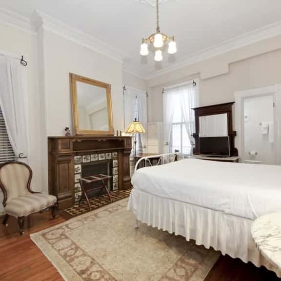 Victorian Room #1604 - Image 1