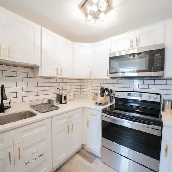 3516 Pleasant#4(1BR) - Image 1