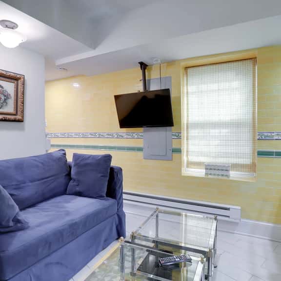 1732 21st NW-Low !!RTO!! - Image 1