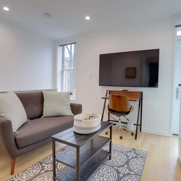 314 10th St - LT - Image 1