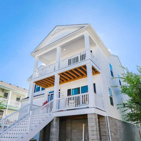 1511 Lea View - LT - Image 1