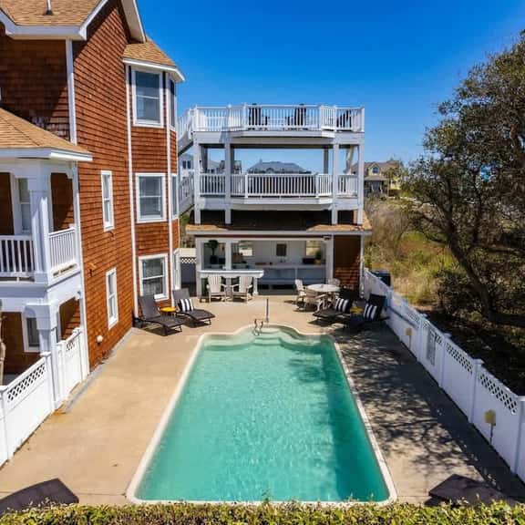 VR-809 Whalehead Dr - Image 1