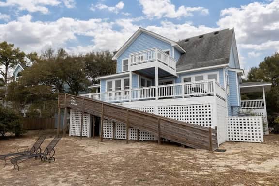 VR-1252 Lakeside Dr