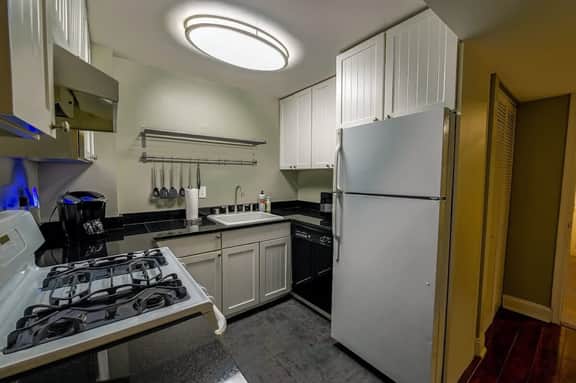 1716 13th NW-B