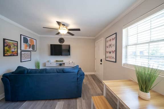 3510 Pleasant#5(1BR)