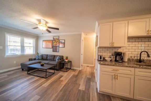 3515 Pleasant#1(2BR)