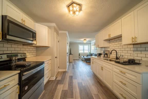 3515 Pleasant#2(2BR)