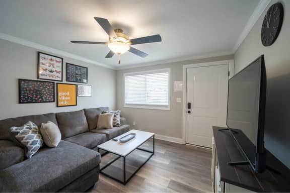 3516 Pleasant#3(2BR)