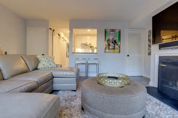 1240 C St SE - FULL
