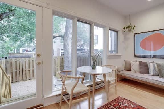 1358 N Carolina