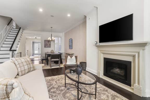 1313 22nd NW - LT