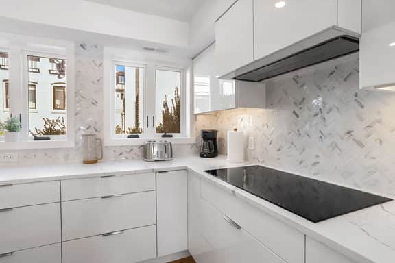 1202 Eton NW #3-LT