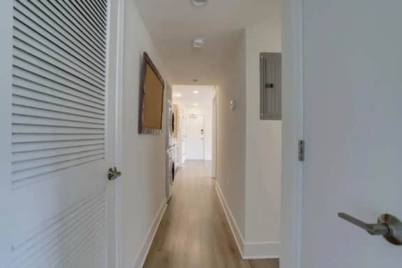 1901-#6-UNFURNISHED