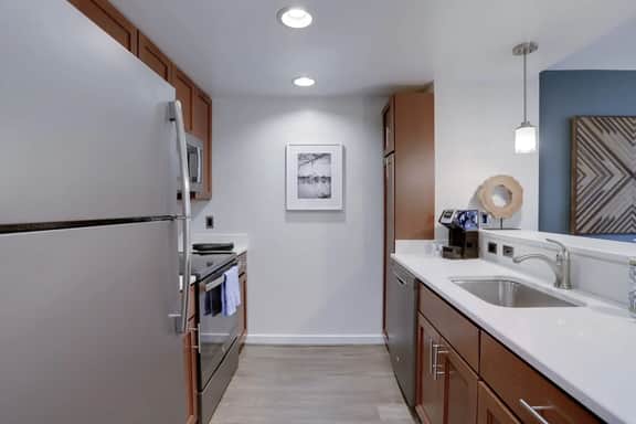 3444 Fairfax #435