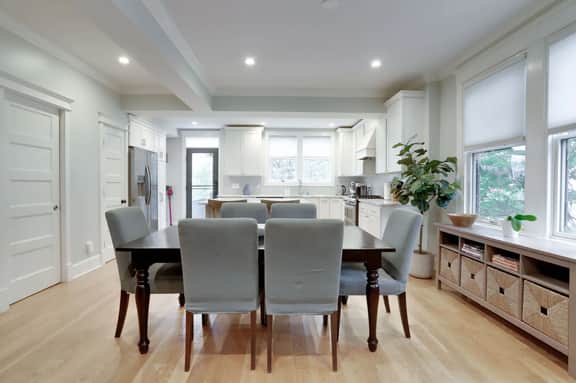 935 15th SE-LT
