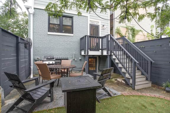 935 15th SE
