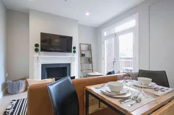 Sojourn Modern Dupont Apartment with Balcony
