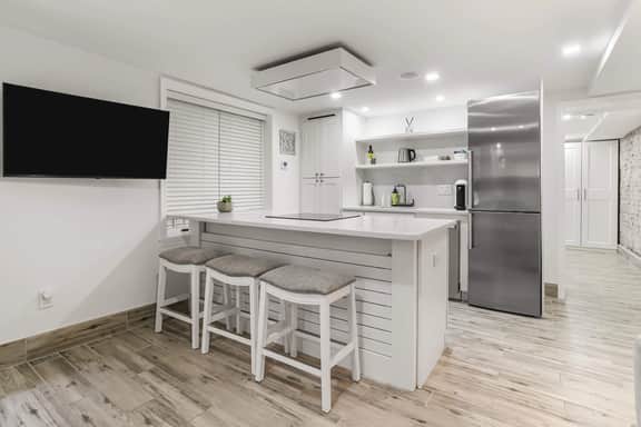 1019 30th St NW - A - LT - Image 2