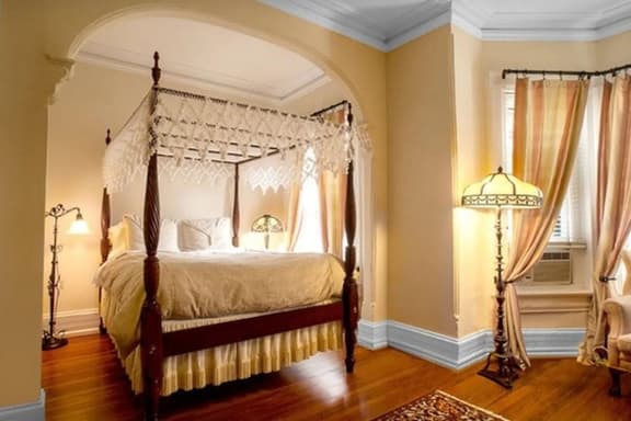 Canopy Room #1604